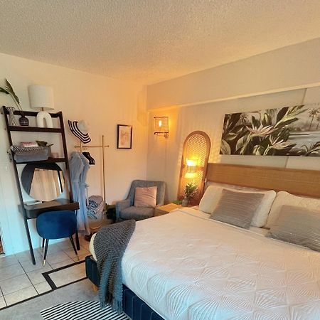 Seashore Waikiki Studio 1 Block From A Beach No Resort Fees Honolulu Eksteriør billede