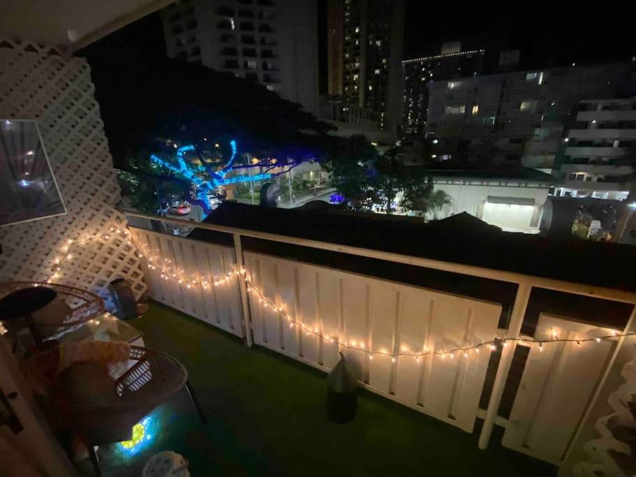 Seashore Waikiki Studio 1 Block From A Beach No Resort Fees Honolulu Eksteriør billede