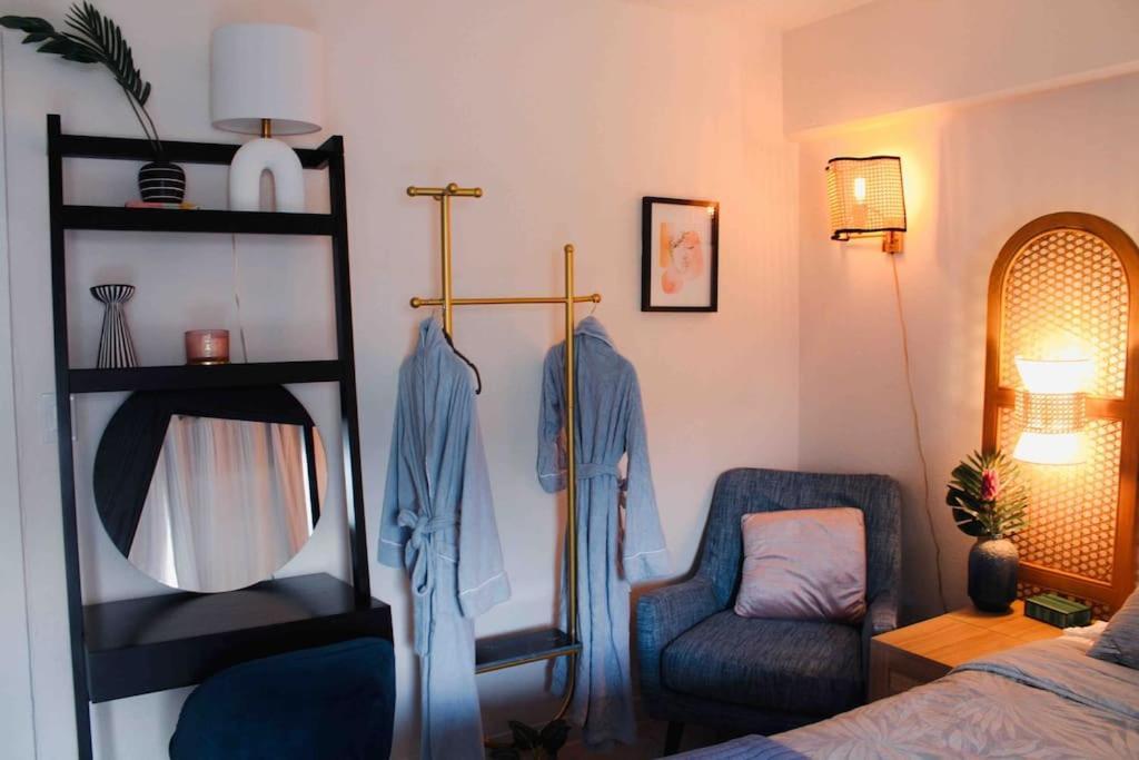 Seashore Waikiki Studio 1 Block From A Beach No Resort Fees Honolulu Eksteriør billede