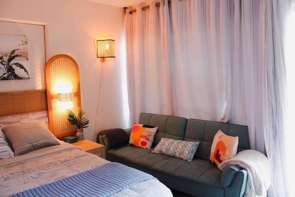 Seashore Waikiki Studio 1 Block From A Beach No Resort Fees Honolulu Eksteriør billede