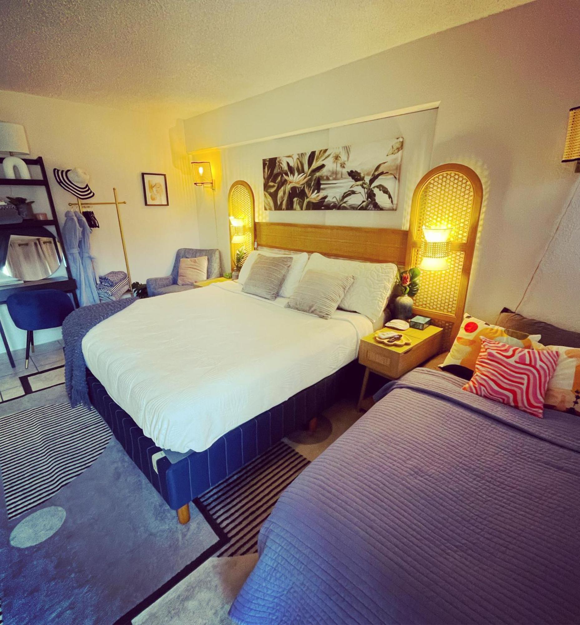 Seashore Waikiki Studio 1 Block From A Beach No Resort Fees Honolulu Eksteriør billede