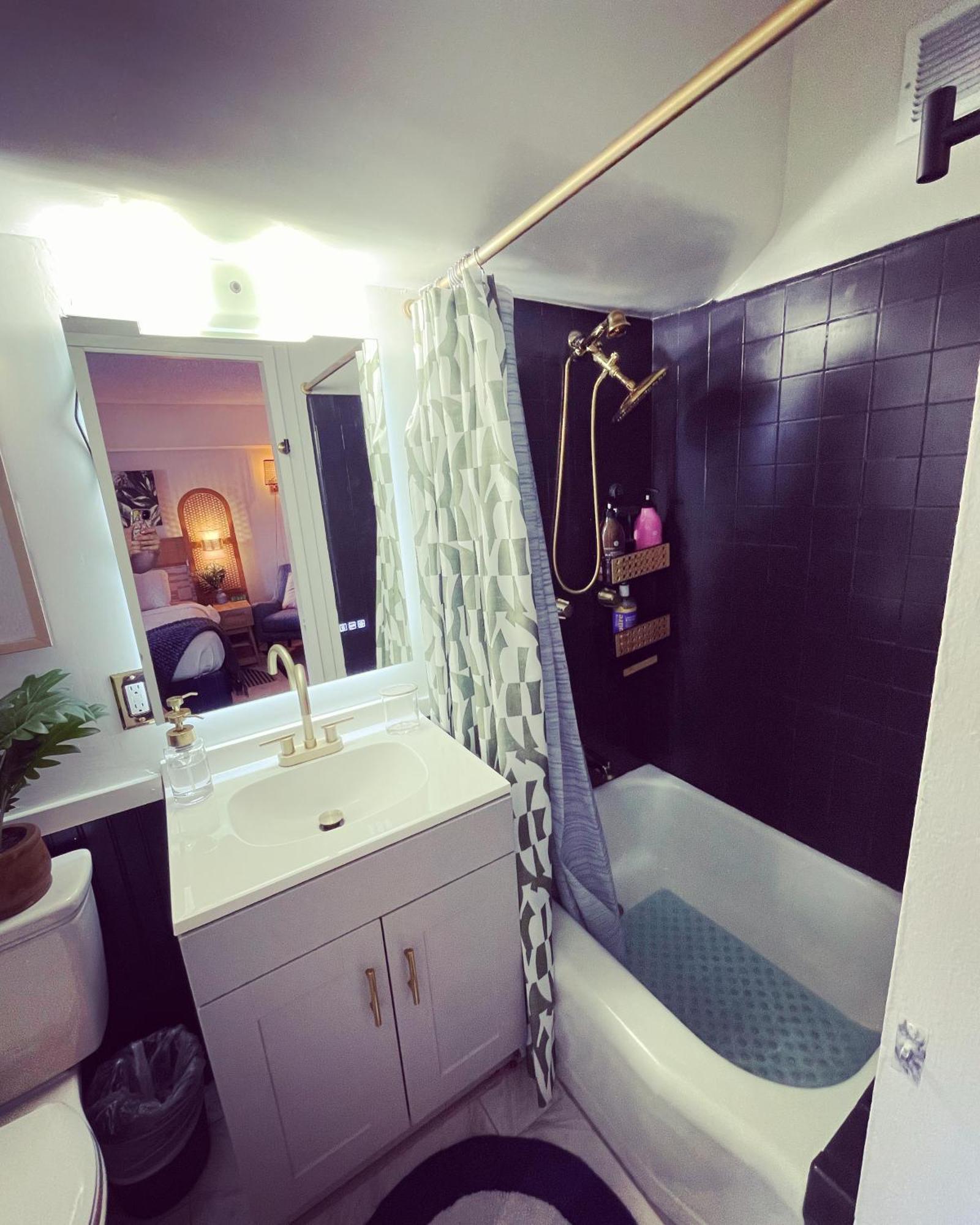 Seashore Waikiki Studio 1 Block From A Beach No Resort Fees Honolulu Eksteriør billede